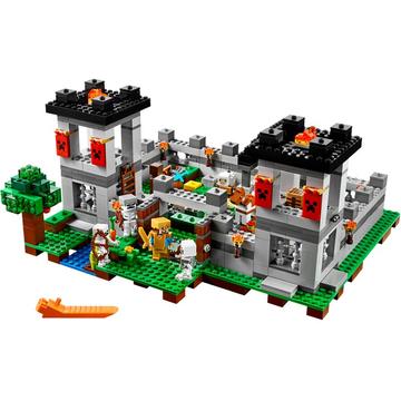 LEGO Fortareata (21127)