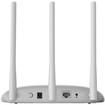 TP-LINK 450Mbps, port 10/100Mbps, 3 antene externe, pasiv PoE