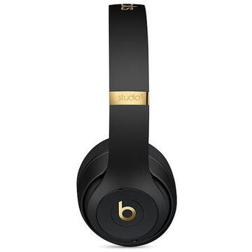Apple Beats Studio3 Wireless Over-Ear Headphones - The Beats Skyline Collection - Midnight Black