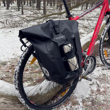Wozinsky waterproof bicycle bag trunk pannier 25l black (WBB24BK)