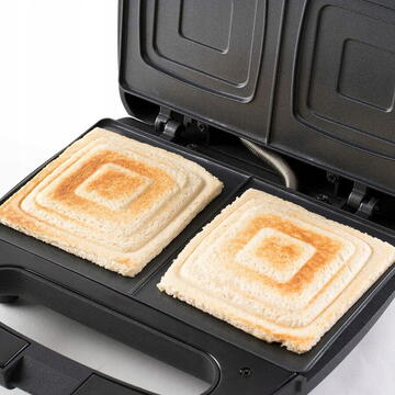 Sandwich maker Black+Decker BXSA751E sandwich toaster Negru/Argintiu 750 W