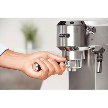Espressor Coffee machine Delonghi EC685,1300 W alb