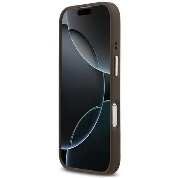 Husa Husa pentru iPhone 17 - Guess Grained Strass Logo MagSafe (GUHMP17SPGCRMDEW) - Brown